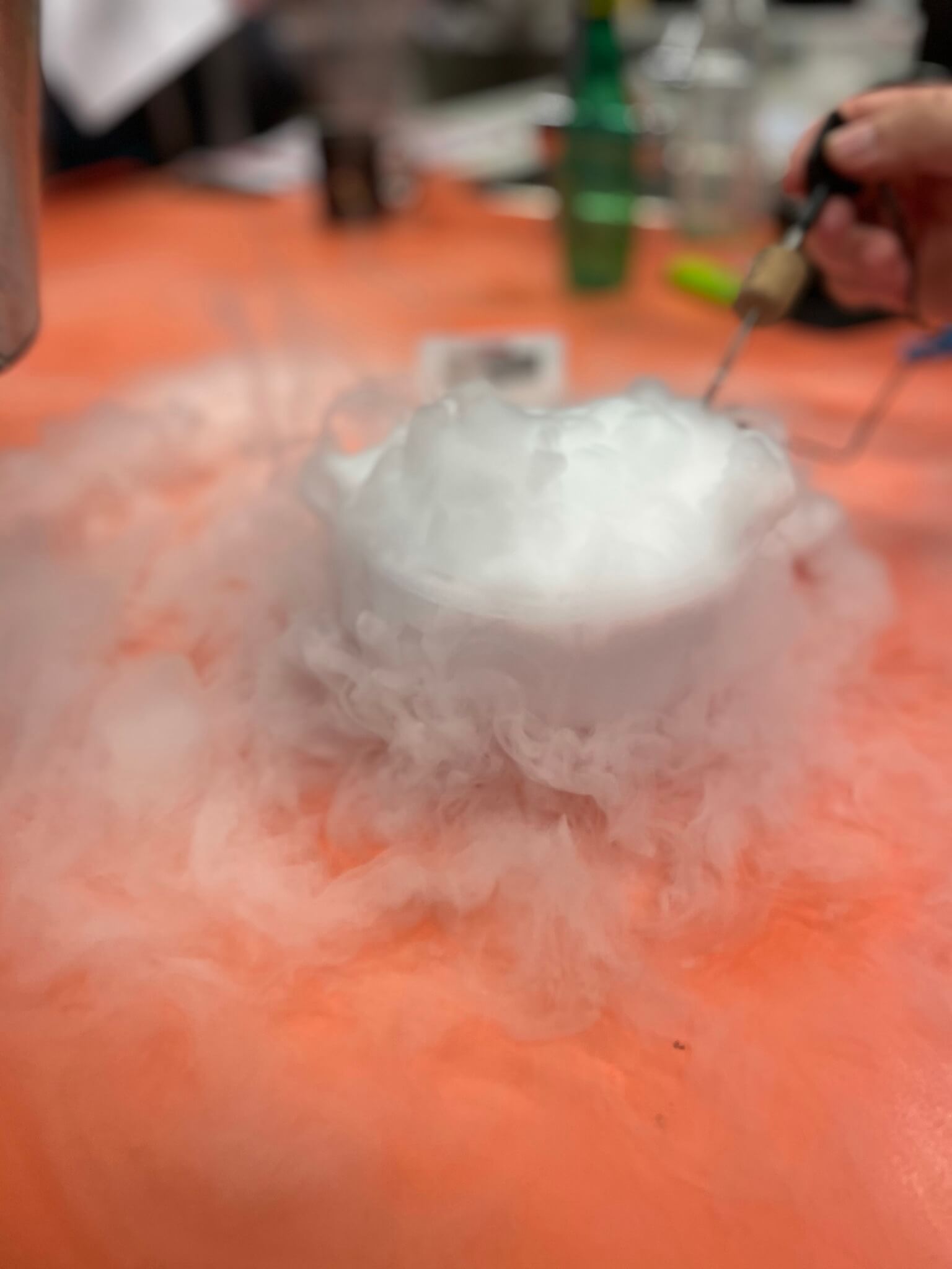 Formation d'un nuage avec de la glace carbonique