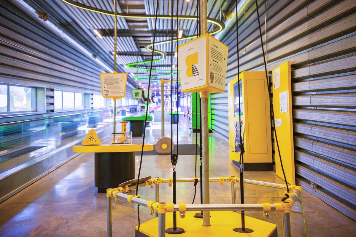 Tentoonstelling Phénoménal SPARKOH! – katrollen