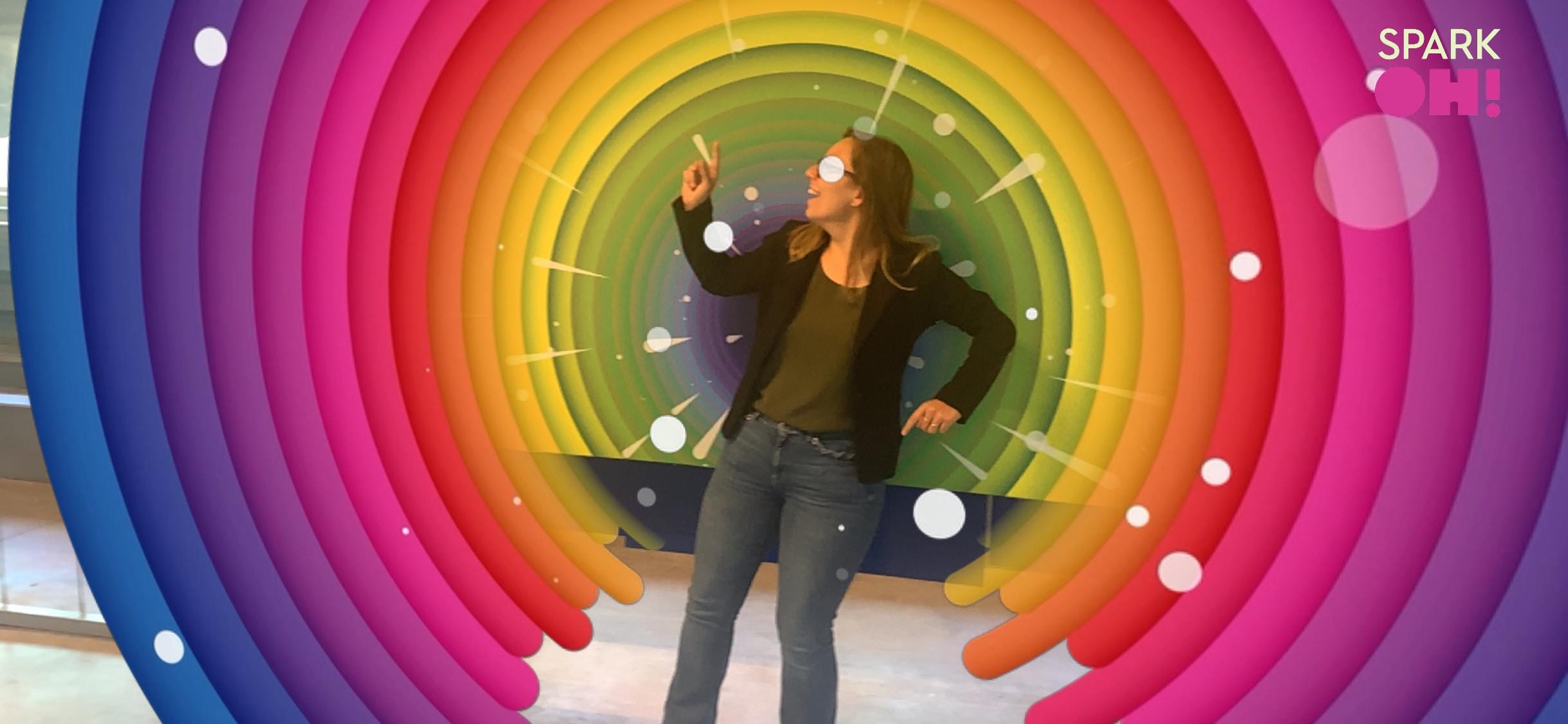 Tunnel arc en ciel expérience en réalité augmentée SPARKOH!