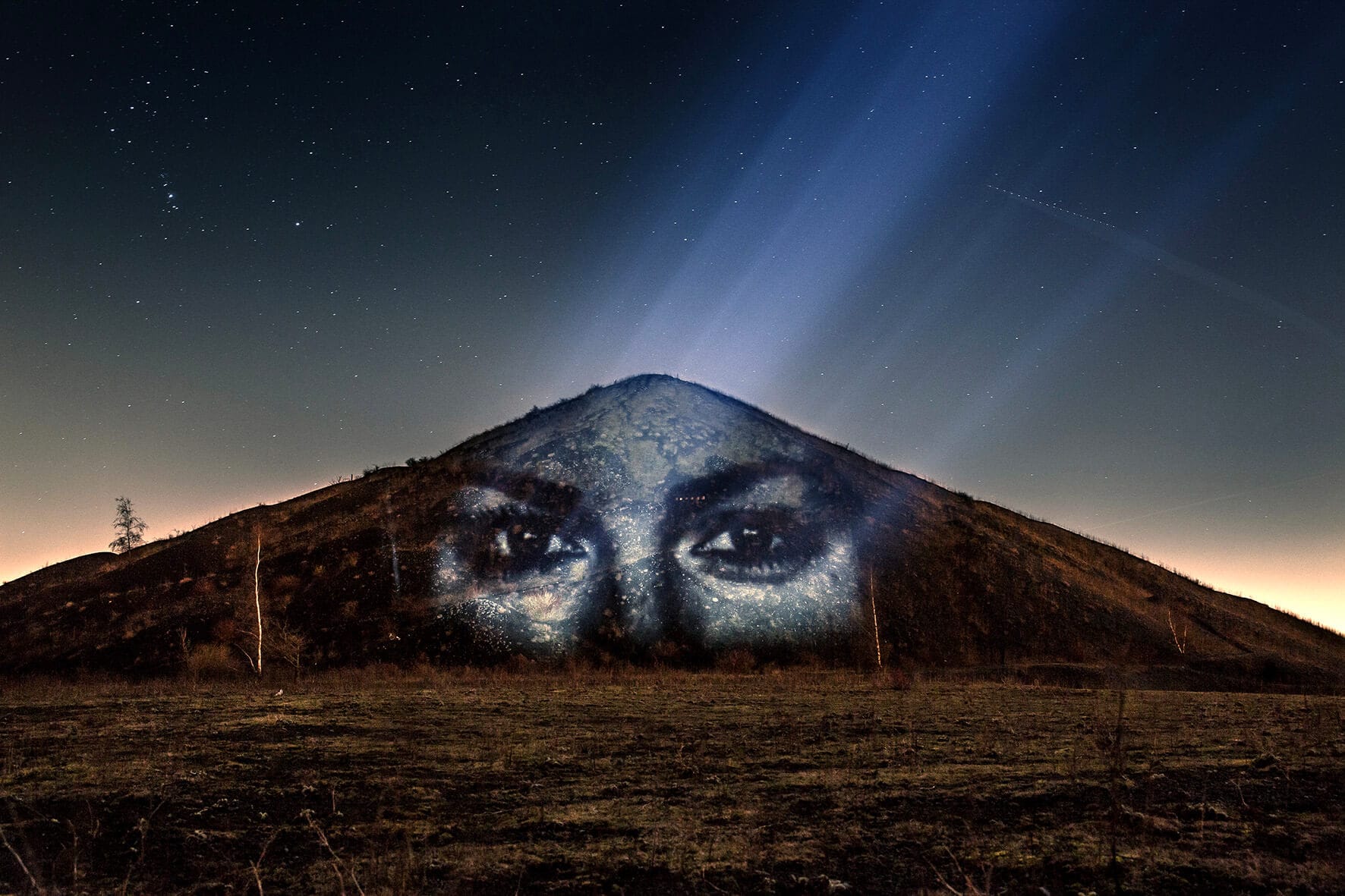 Mons en lumière@sparkoh - projection sur terril